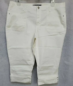 Gloria Vanderbilt Womens Capri Jeans Pants Size 16W VERY Light Yellow NEW - Picture 1 of 24