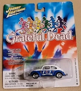 Johnny Lightning GRATEFUL DEAD 1966 Volkswagen Beetle #6 Die-Cast NIP - Picture 1 of 6