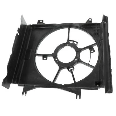 Genuine Mitsubishi Cooling Shroud 1355A289 - Image 1 of 4