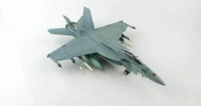 HA5116 1/72 F/A-18E Super Hornet NF200 VFA-27 Royal Aces CAG USS Ronald Reagan - Image 1 of 4