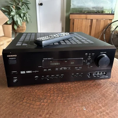 Onkyo AV Receiver TX-SR600 Dolby Theater 5.1 Extended Surround Prologic 2 - Image 1 of 4