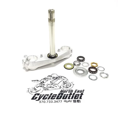 Suzuki GSXR600 GSXR750 2011 11-25 OEM inferior triple árbol parte inferior triple dirección  Foto 1 de 4