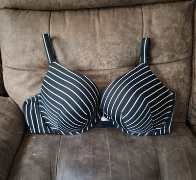 Cacique Lane Bryant Boost Plunge Bra Black Striped Print Size 46DD Bow - Image 1 of 4
