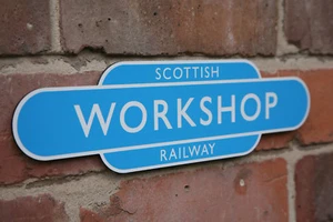REPLICA BRITISH RAILWAY TOTEM SIGN SMALL (12 INCH) - Picture 1 of 3