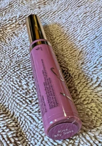 NUOVO SIGILLATO LIPSENSE KISS MY SASS SENEGENCE COLORE LABBRA LIQUIDO LUNGA DURATA - Foto 1 di 4