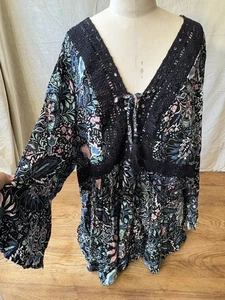 Torrid Shirt Womens 4X Black Teal Floral Knit Boho Long Sleeve Blouse - Picture 1 of 7