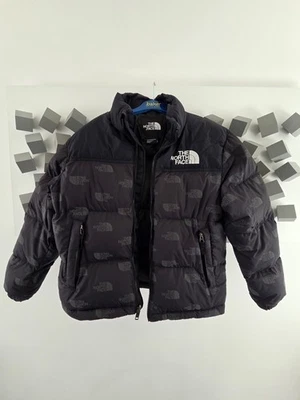 The North Face 1996 Retro Nuptse Jacket. TNF Black Teen 700  - Image 1 of 4