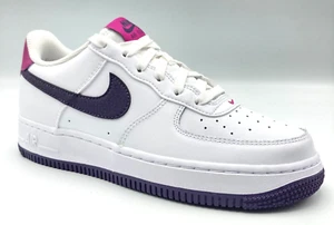 Nike Air Force 1 Mädchen Damenschuhe Turnschuhe Größe 4,5 - 5,5 weiß FV5948 111 - Bild 1 von 15