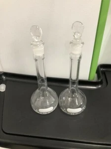 Two PYREX Glass 25mL Volumetric Flask with glass Stopper  - Picture 1 of 1