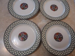 Set of 4 Dansk Nordic Garden 9 " Salad Plates with Floral Center Excellent - Picture 1 of 6