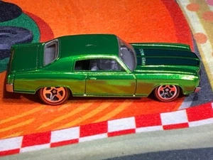 2009 Hot Wheels Classics '70 Chevy Monte Carlo Spectraflame Green #N6934 lose - Bild 1 von 5