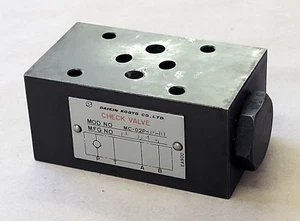 DAIKIN KOGYO CHECK VALVE MC-02P-05-10, ITEM A - Picture 1 of 5
