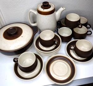 Tetera de gres hecha a mano inglesa vintage DENBY + Juego de 18 cabezas de carnero moteadas - Imagen 1 de 18