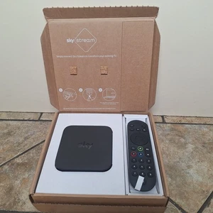 Konfiguracja Full Sky Stream, Puck Box z pilotem i kablem zasilającym HDMI IPO61-EF-ANT - Zdjęcie 1 z 3
