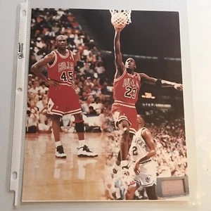 Michael Jordan Chicago Bulls # 23 y 45 Color 8 x 10 Impresión - Foto - Imagen Dunk - Imagen 1 de 4