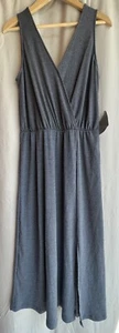 VESTIDO MIDI DOBLE NATURALEZA Cuello Sobrepelliz Tejido Acanalado Sin Mangas Piedra Denim Mediano - Imagen 1 de 14