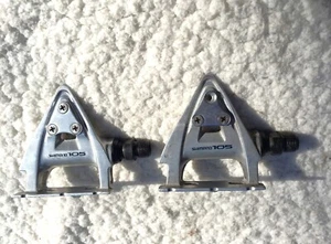 SHIMANO 105 PD-1050 Pedals Clipless 9/16" Left Sided - Picture 1 of 2