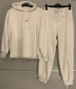 M&S Fleece pyjama set pyjamas Joggers Top Jumper Hoodie Ivory Loungewear Size M - Picture 1 of 13