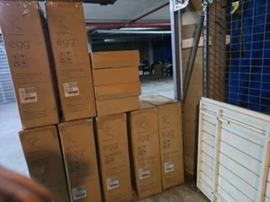 Stock liquidation sale - bulk lot worth $7,450 - Picture 1 of 9