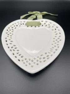 White ceramic Heart Hanging Dish-Cutouts Green Ribbon Home Decor Valentines - Picture 1 of 4