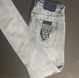 Size 28 - KSUBI Brand Jeans Light Blue Ripped Brand New With Tags - Picture 1 of 3