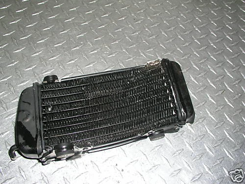 YZ250 YAMAHA 1983 ** YZ 250 83 RADIATOR LEFT - Изображение 1 из 1