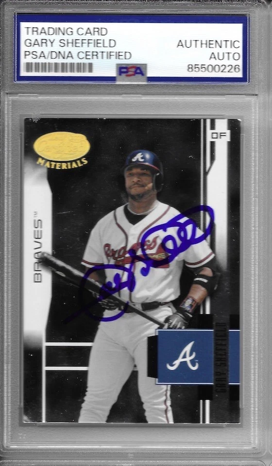 2003 Leaf Certified Material Gary Sheffield #14 Sample PSA DNA Slabbed Autograph - Image 1 of 2