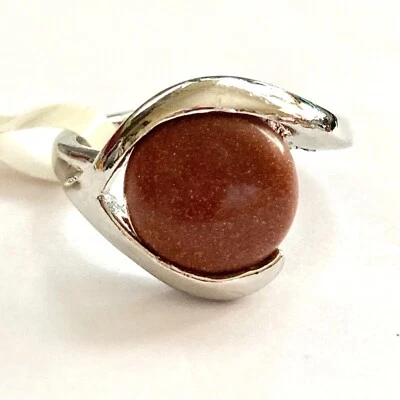 Vtg Brown Copper Goldstone Semiprecious Ring Silver Plated Size 8 Round Stone - Image 1 of 4