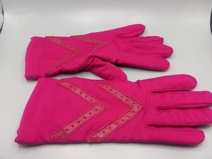 Vtg Women's ISOTONER Gloves Warm Lined One Size Hot Pink Nylon Leather Accent - Picture 1 of 5