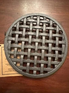 Old Mountain Cast Iron Trivet - Protect Your Table Tops - 8 Inches Diameter - Picture 1 of 6
