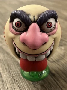 Screamin’ Meemie Kid Robot MadBalls Mini Madball Toy Art Figure with STAND - Picture 1 of 9