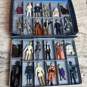 Kenner 1977 25 Star Wars Action Figuren im Koffer mit Zubehör selten - Bild 1 von 23
