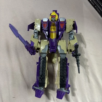 HASBRO TRANSFORMERS THRILLING 30 VOYAGER CLASS BLITZWING COMPLETE - Image 1 of 2