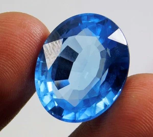 Elegante piedra preciosa certificada de espinela sin calentar 100 % natural de 26,50 quilates con forma ovalada - Imagen 1 de 7