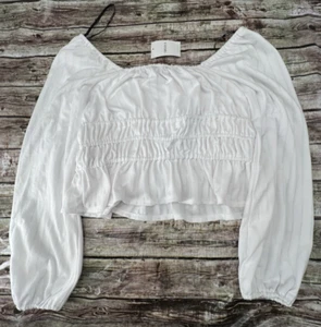 Forever 21 White Cropped Long-Sleeved Top Shirt Women's Size OX (XL) - Picture 1 of 5