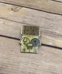 Vintage Super Bowl 5 Colts vs Cowboys Starline Enamel Hat Tac Pin - Picture 1 of 3