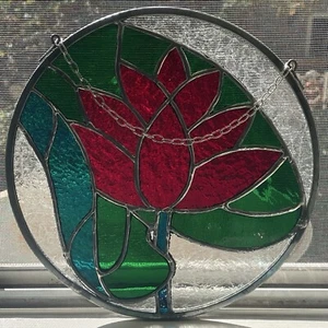Suncatcher Round Lotus Red Green Textured Stained Glass Made in USA 10" diameter - Picture 1 of 6