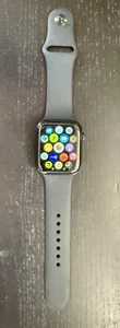 Apple Watch Series 4 44 mm Black Stainless Steel Bundle - Photo 1 sur 10