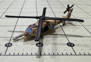 MiCRO MACHINES Military UH-60 Blackhawk Helicopter Galoob (H15) - Picture 1 of 17