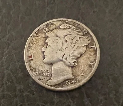1943 ? Silver Mercury Dime Planchet / Blank CRACK Error - Image 1 of 3