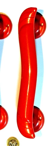 SINGLE STYLISH RARE WINGED/STEPPED RED BAKELITE ART DECO PULL HANDLES 1950 Cover