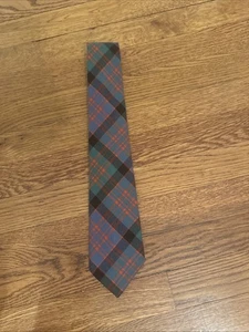 Lochcarron Wollkrawatte Schottland Tartan kariert Clan MacDonald - Bild 1 von 2