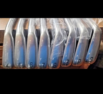 NEW IN WRAP- HEADS ONLY -2025 MIZUNO JPX HOT METAL PRO 4-GW - PROFESSINAL PULLED - Image 1 of 4