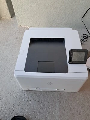 HP LaserJet Pro M252DW Wireless  Color Printer. Excellent Condition. 1033 Pg Ct - Image 1 of 4