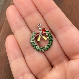 Vintage JMF 925 Sterling Silver Enamel Christmas Wreath Pendant Bracelet Charm - Picture 1 of 3