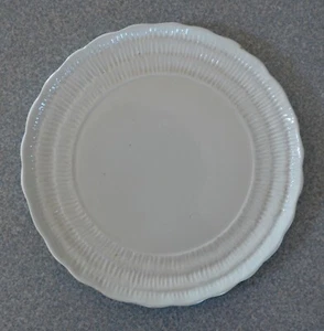 VINTAGE WHITE FLUTED ITALIAN DINNER PLATE - 11 1/4" - Picture 1 of 4