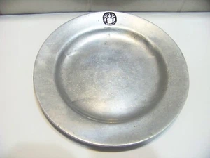 Vintage Wilton Armetale plate small RWP Columbia PA - Imagen 1 de 4