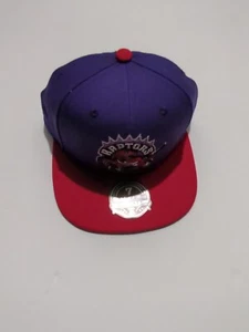 Toronto Raptors Mitchell & Ness Kappe Größe 7 lila/rot flach sitzende Krempe - Bild 1 von 7