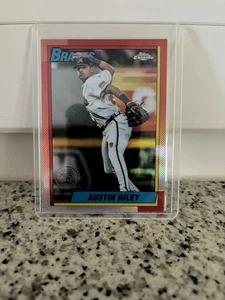 Topps Chrome 2025 MLB Austin Riley Red Refractor 35 Year Anniversary #90CB-1 - Bild 1 von 2