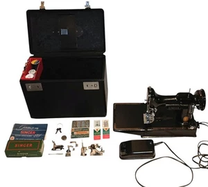 Vintage 1956 Singer Featherweight 221 Sewing Machine Complete With Extras! Mint - Picture 1 of 23